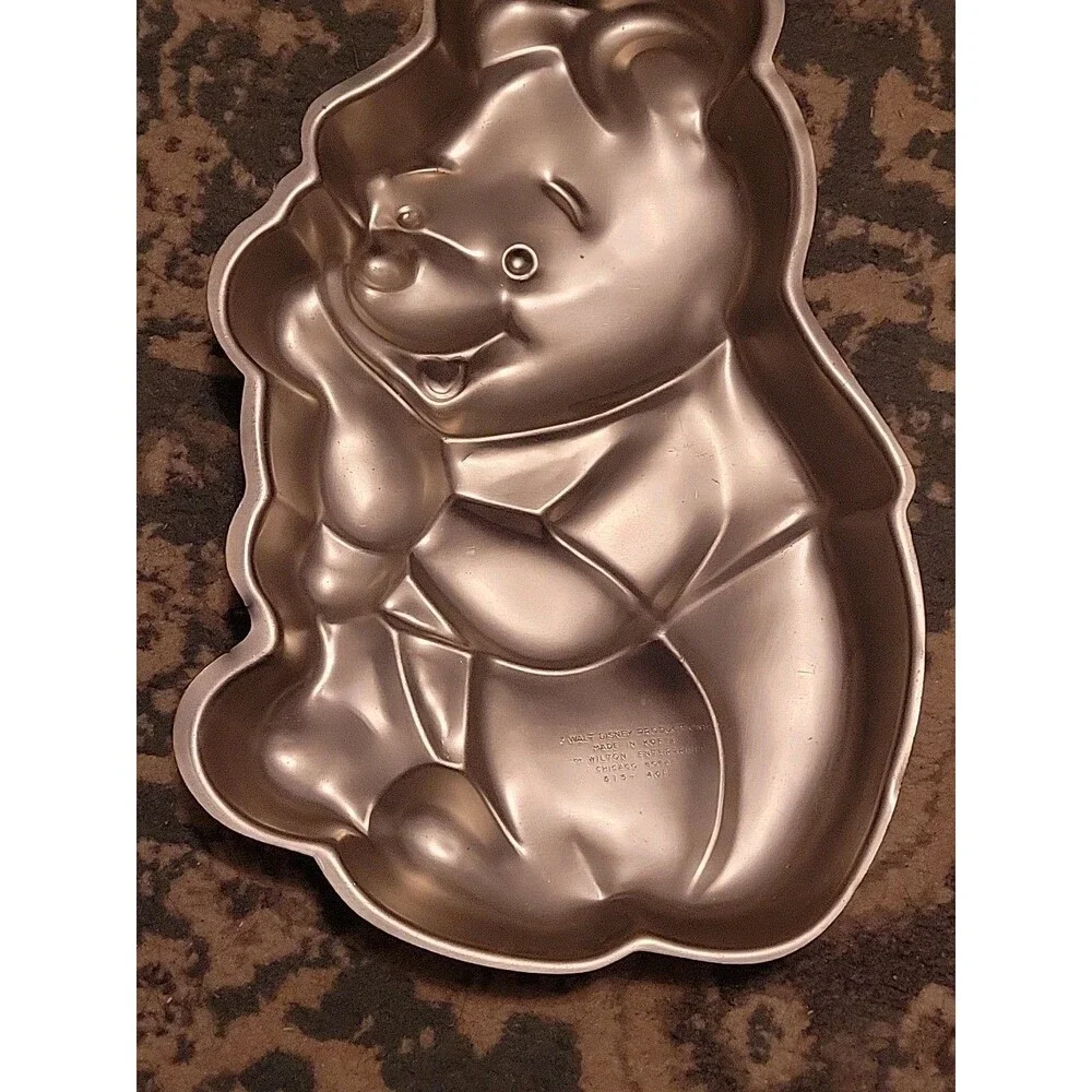 2 Wilton Tigger & Winnie The Pooh Cake Pans Disney Full Size 2105-3001 505-401